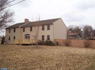 27 Rose Virginia Rd, Oley, PA 19547