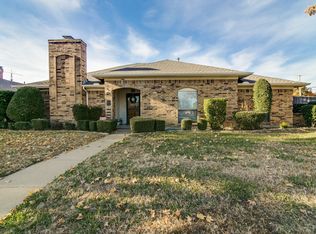 346 Marriott Dr, Garland, TX 75040