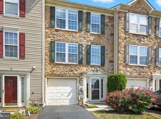 217 Windsor Ct, Quakertown, PA 18951
