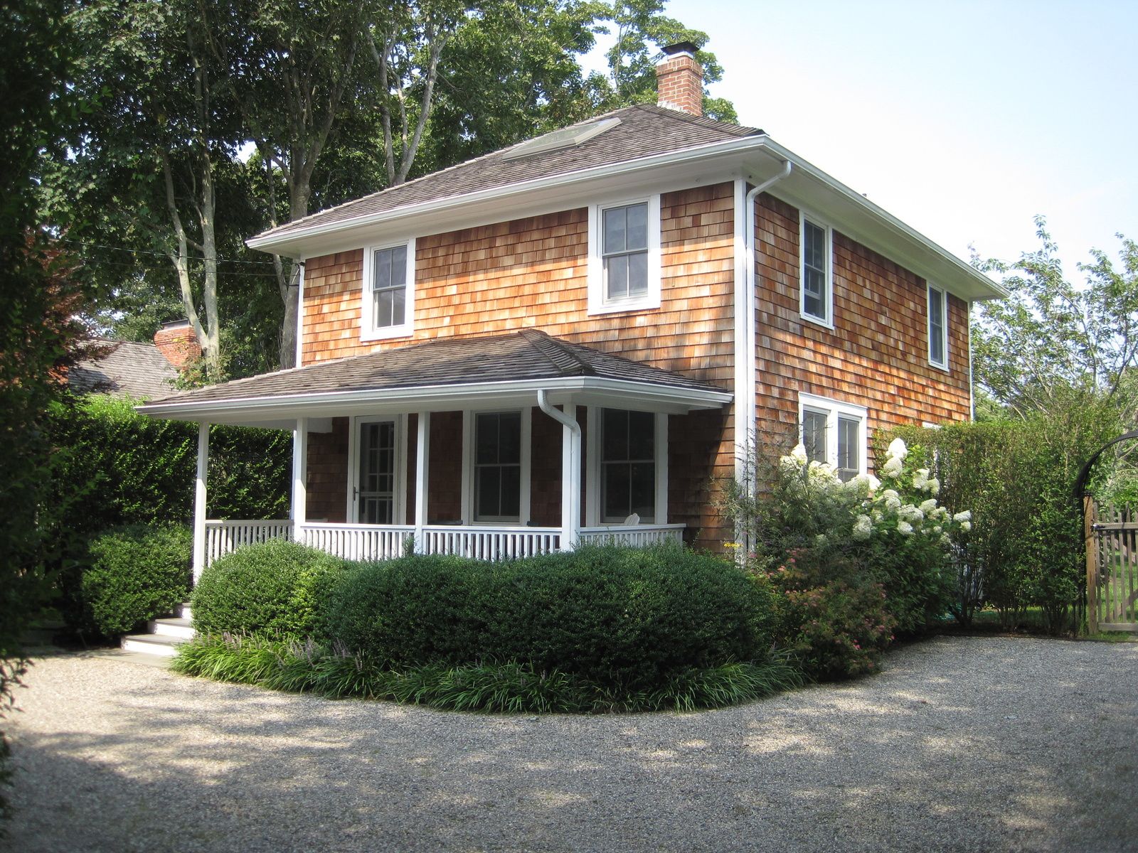 193 Lumber Ln, Bridgehampton, NY 11932 Out East