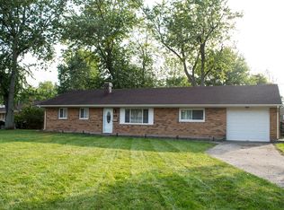 404 Carol Ln, Englewood, OH