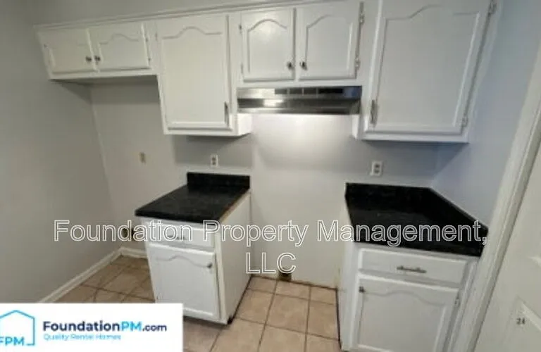 3892 Oak Branch Cir W — Photo 5