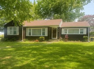 53 State St, Jeffersonville, OH 43128