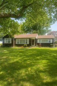 53 State St, Jeffersonville, OH, 43128