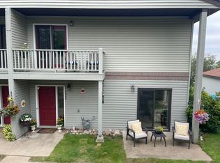 7926 Barbara Ave, Inver Grove Heights, MN 55077