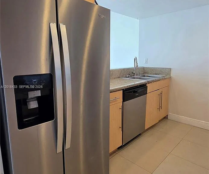 7601 E Treasure Dr #1516 — Photo 20