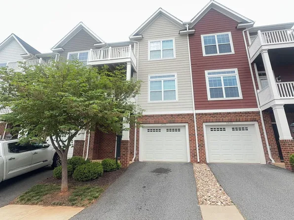 2402 Winthrop Dr, Charlottesville, VA 22911
