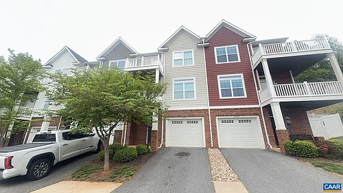2402 Winthrop Dr Photo 1
