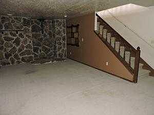 FAMILY ROOM - READY FOR PELLET STOVE