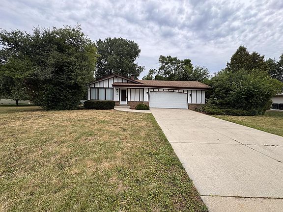 2nd image of 2330 S Brookside PARKWAY