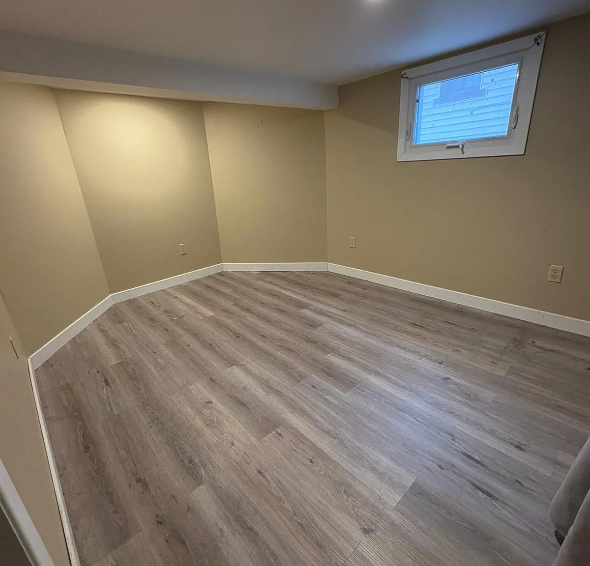 1 bed, $1,300 — Photo 3