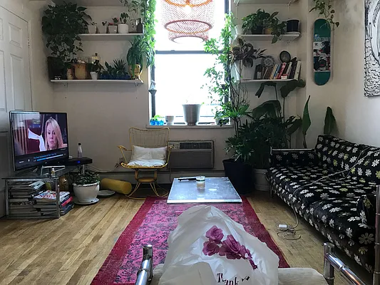 Rented by J Misrahi Realty Corp | media 21