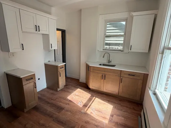 (undisclosed Address), Irvington, NJ 07111