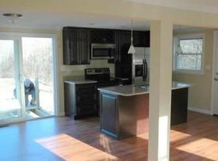 11 Tuttle Rd, Bedford, NH 03110