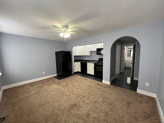 3rd image of 3025 W Liberty Ave APT 4
