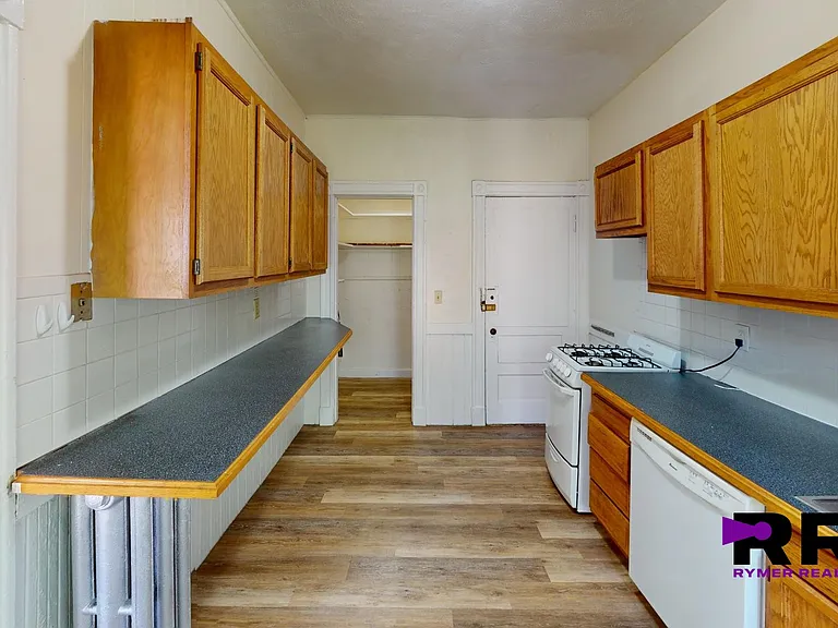 19 Mount Hood Rd #5A — Photo 6