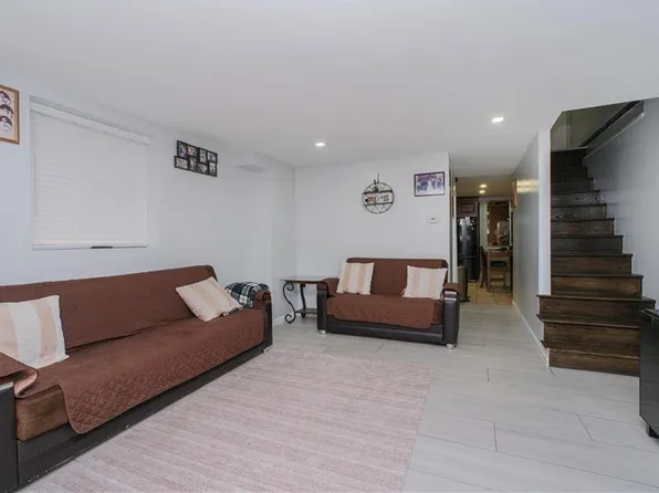 2612 Harway Avenue image 5 of 32