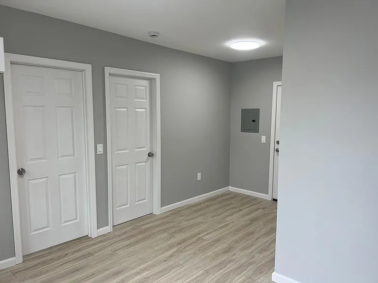 28 Sherman St #7 — Photo 10