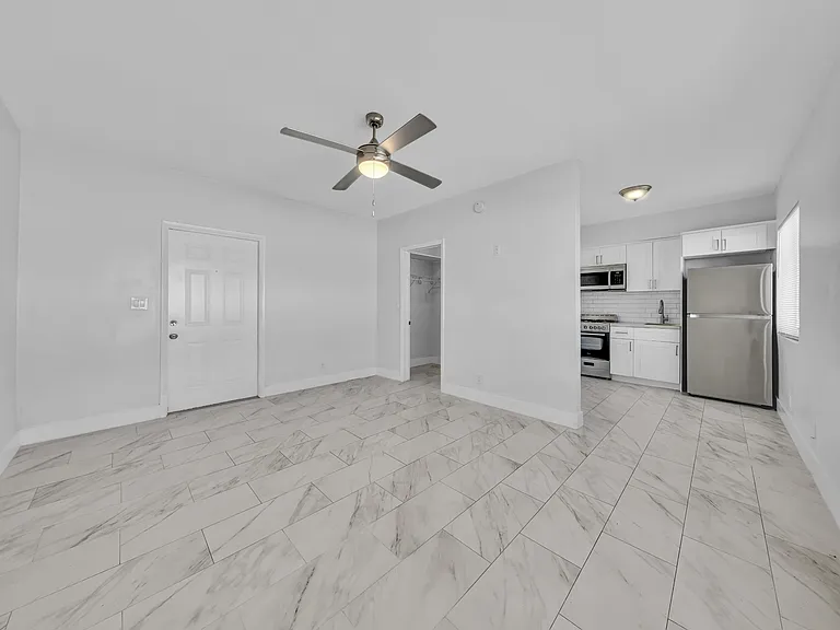 1839 Funston St — Photo 3