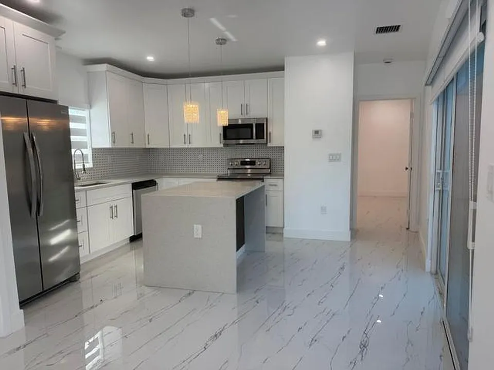 501 El Prado