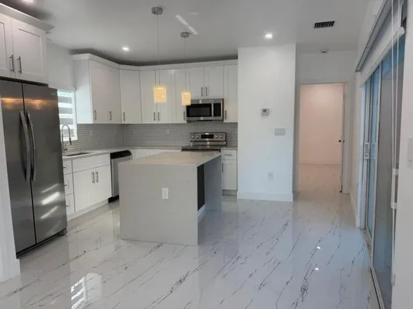 501 El Prado, West Palm Beach, FL 33405