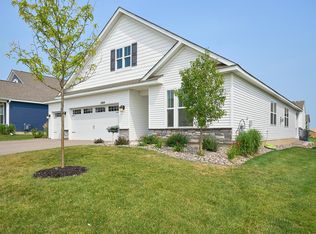 1809 Arcadia St, Shakopee, MN 55379