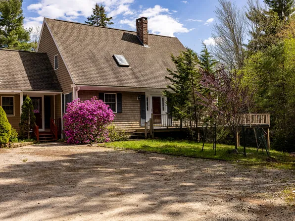 35 Larnus Hill Lane, Blue Hill, ME 04614