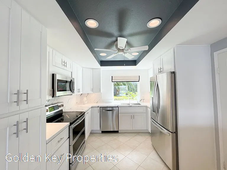 2399 Jefferson St #21 — Photo 7