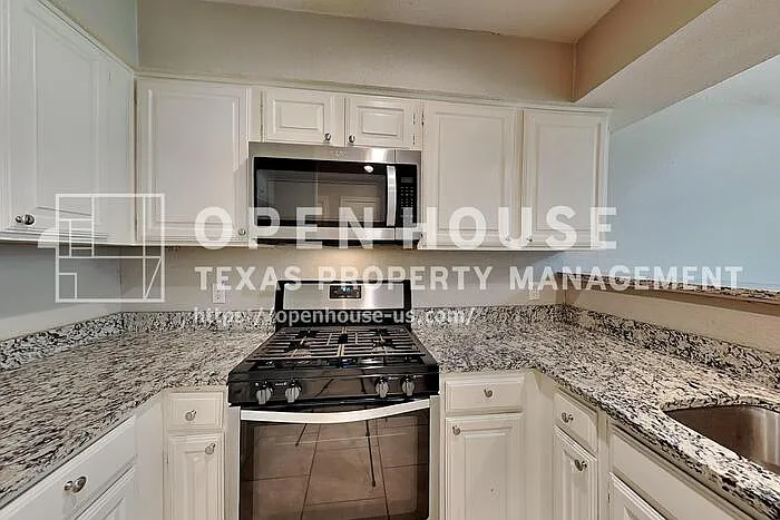 2510 Melissa Ln — Photo 5