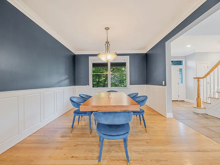 32 Vail Ave #A — Photo 11