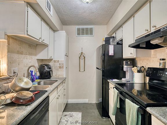 4th image of 4441 Old College Rd APT 1103