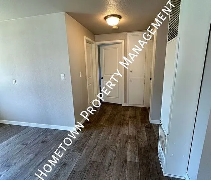 1720 Lake Park Dr SW — Photo 7