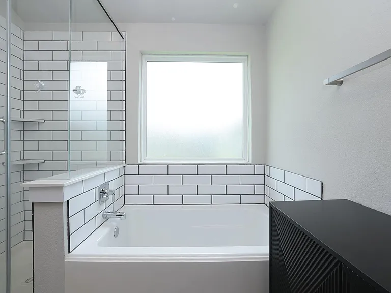 14209 Silver Maple Ct — Photo 28