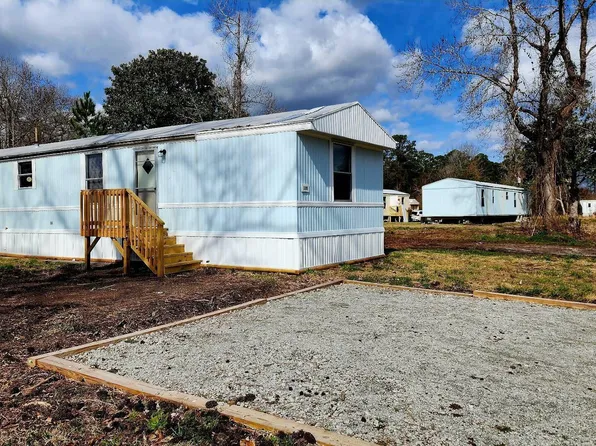 1309 13th St, Midway Park, NC 28544