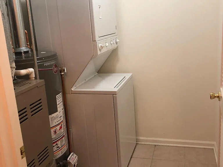 344 Amboy Ave #360 — Photo 11