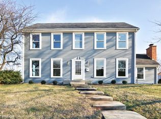 1995 Fairway Ct, Hoffman Estates, IL 60169