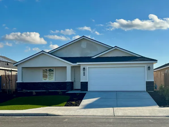 7041 Elm Street, Visalia, CA 93291