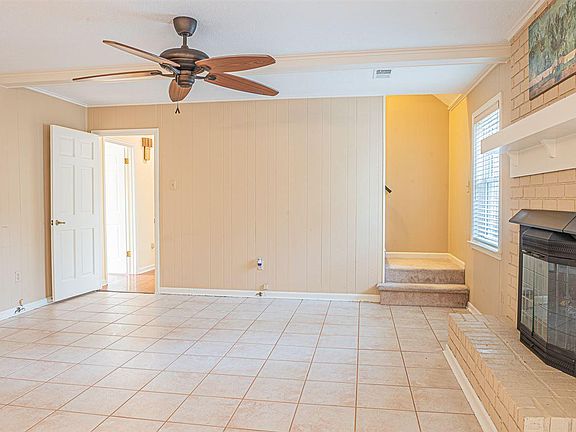 5th image of 2571 Cedarville Dr