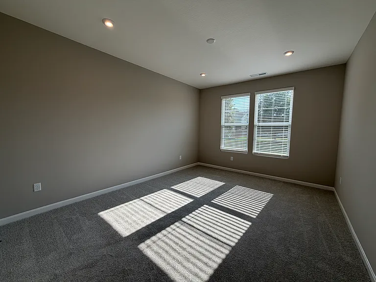 7150 Maidstone Cv — Photo 18
