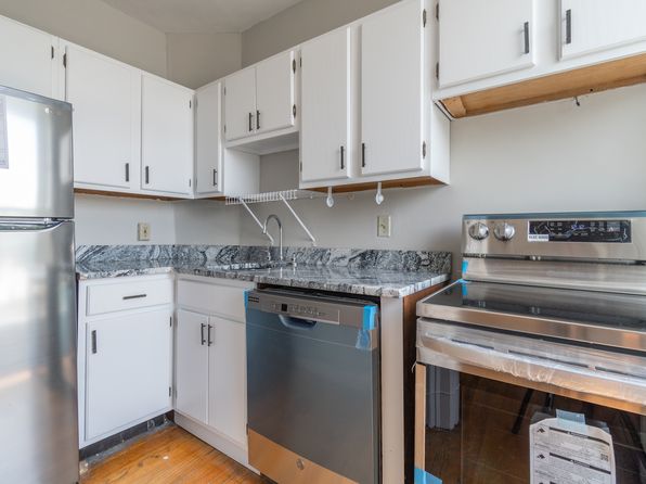 325 State St APT 3F
