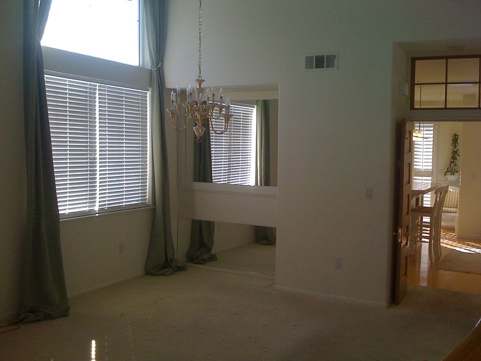 1st image of 4025 Coleman Cir