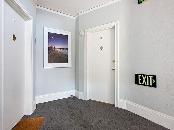 2nd image of 817 Erie St APT 2
