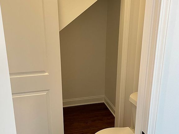 4th image of 1622-1624 Magnolia St