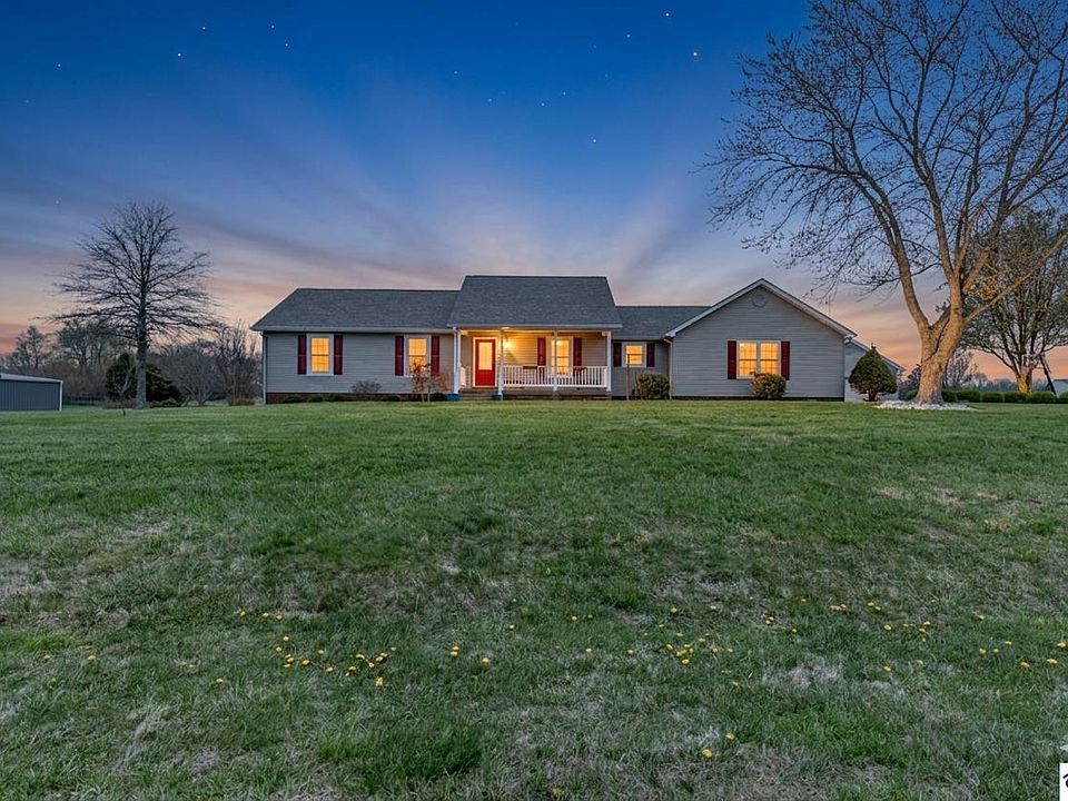 1st image of 237 Oxmoor Dr
