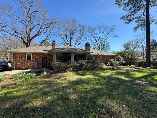 10505 Thames Dr, Henrico, VA 23238