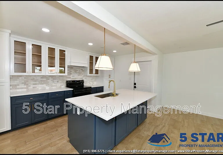 3217 Wedgewood Dr — Photo 12