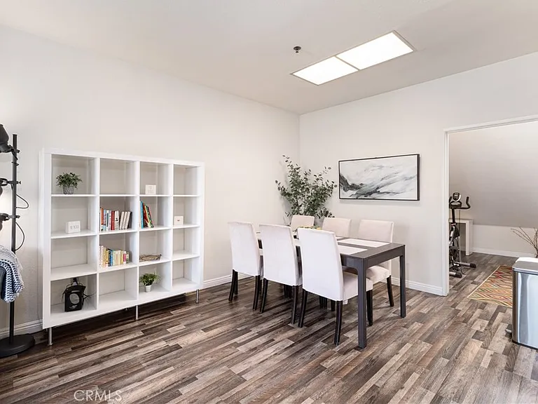 801 S 2nd St #4 — Photo 4