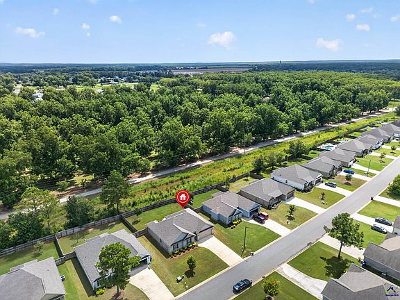 4th image of 410 Avington Chase