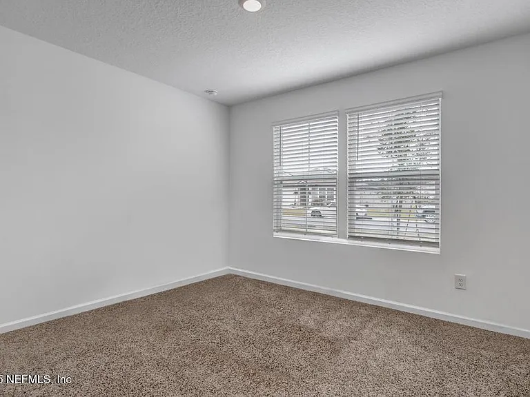 121 Ardila Cir — Photo 27