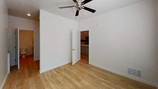 SevenO2 Main Apartments — Photo 125